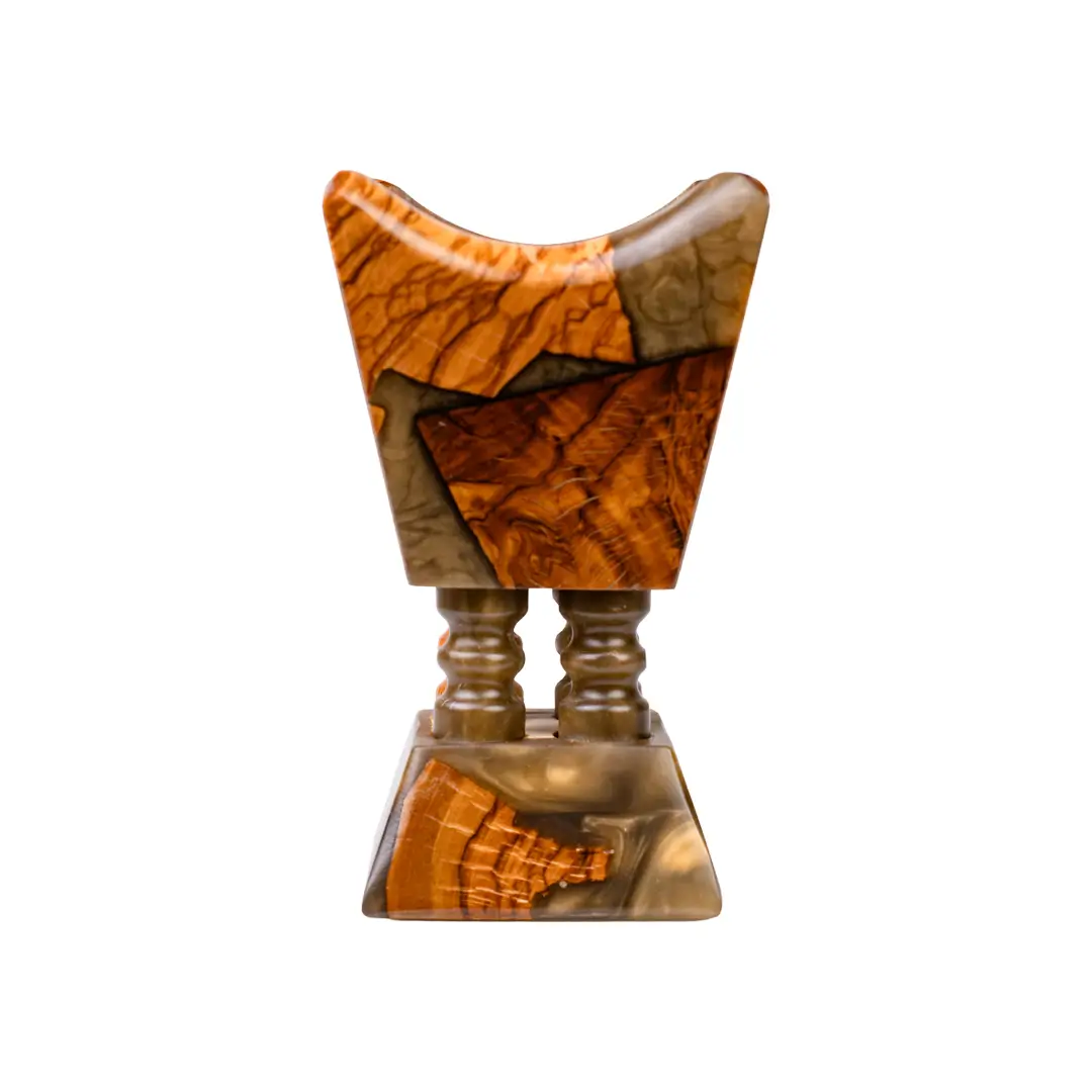 RAZA MUBKHAR (Olive Woody)